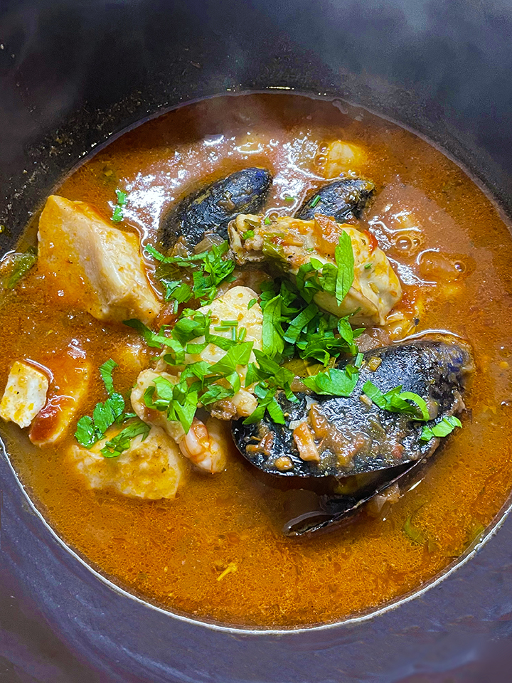 Cioppino Seafood Soup – An Italian Classic