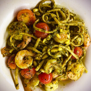 pesto pasta with shrimp & cherry tomatoes
